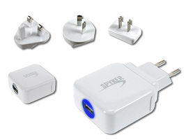 ADAPTATEUR USB VERS SECTEUR UNIVERSEL AD318